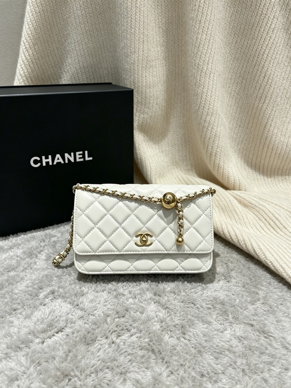 CHANEL Wallet on Chain  with Pearl Crush Ball